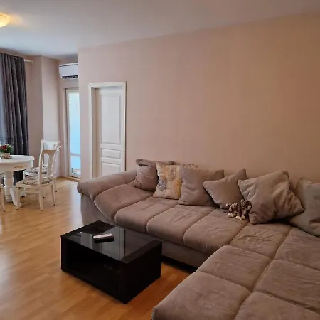 Park Apartman *